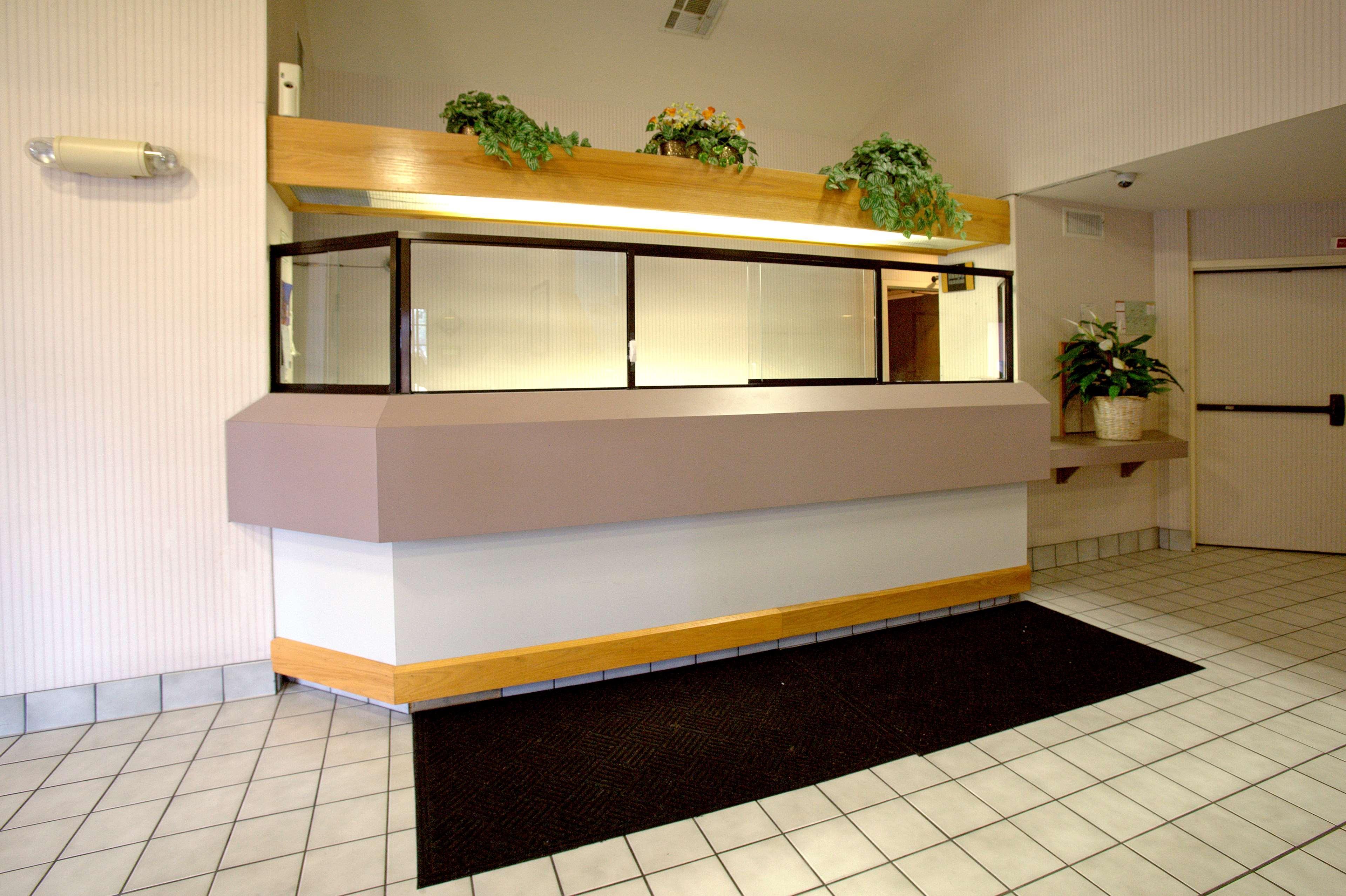 Americas Best Value Inn Addison Inreriör bild